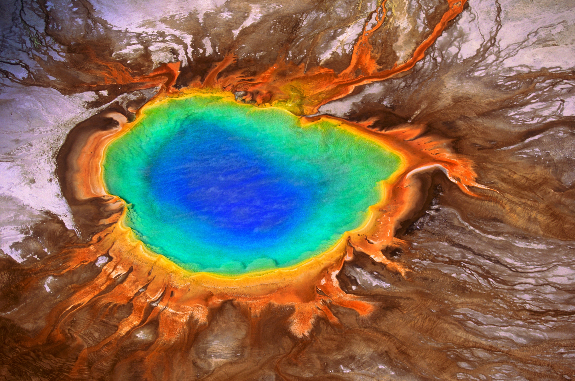 Grand Prismatic Spring, Yellowstone National Park, Wyoming, USA - Art Wolfe